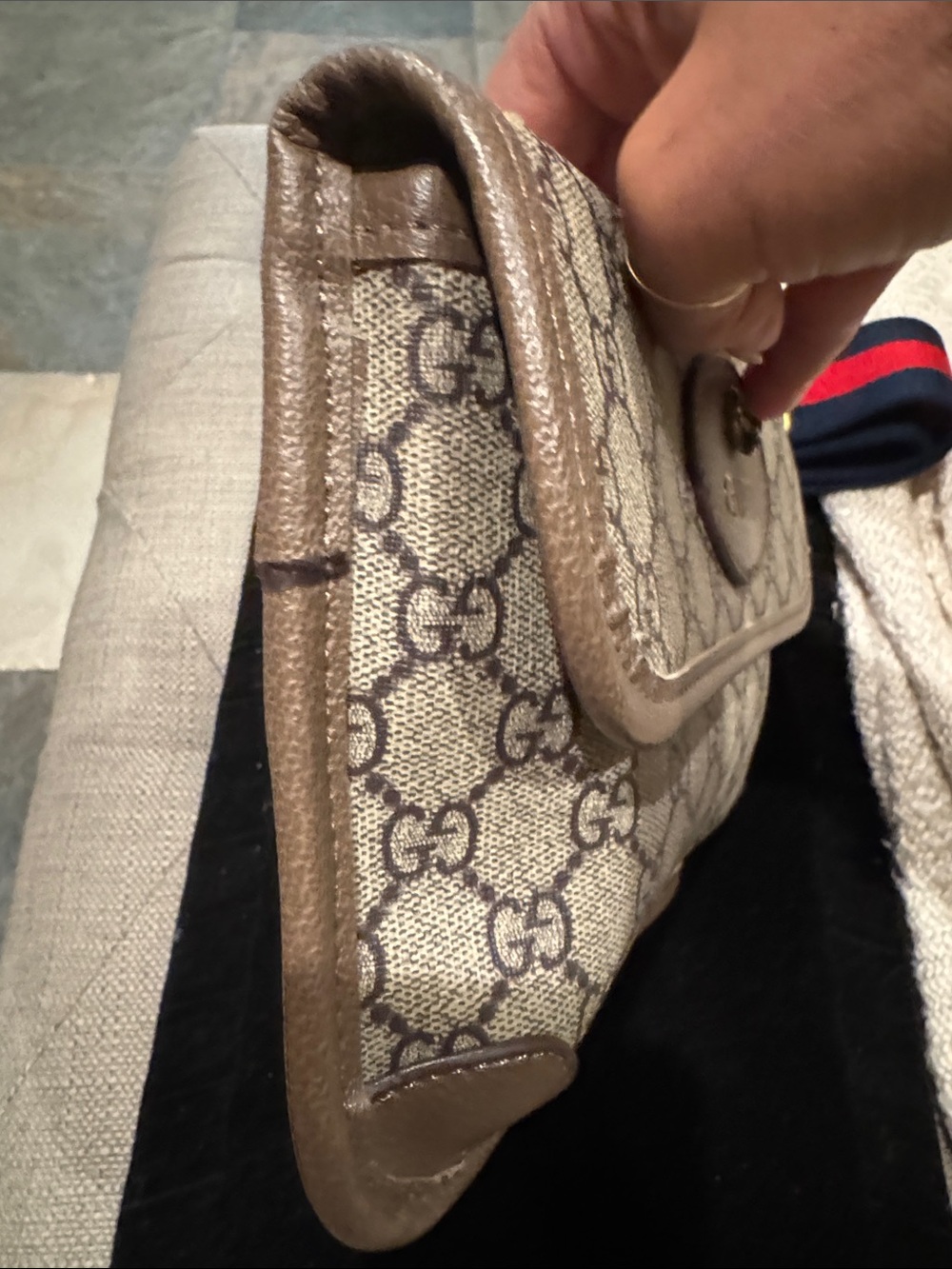 Gucci Supreme Canvas Bag - Picture 6 of 16